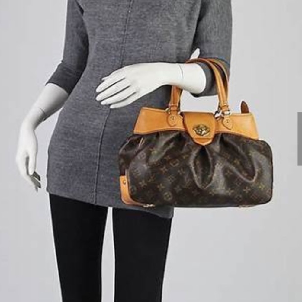 Louis Vuitton Handbag Women’s Boetie Purse - Picture 2 of 15